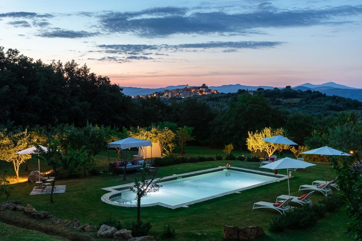 Il Daino Bianco Country Hotel Manciano Buitenkant foto