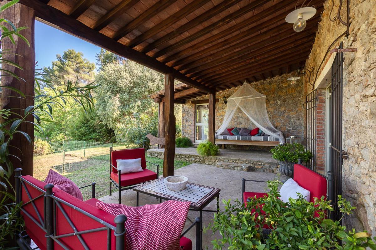 Il Daino Bianco Country Hotel Manciano Buitenkant foto