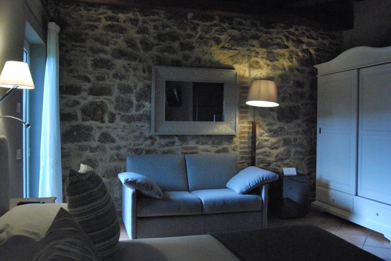 Il Daino Bianco Country Hotel Manciano Buitenkant foto