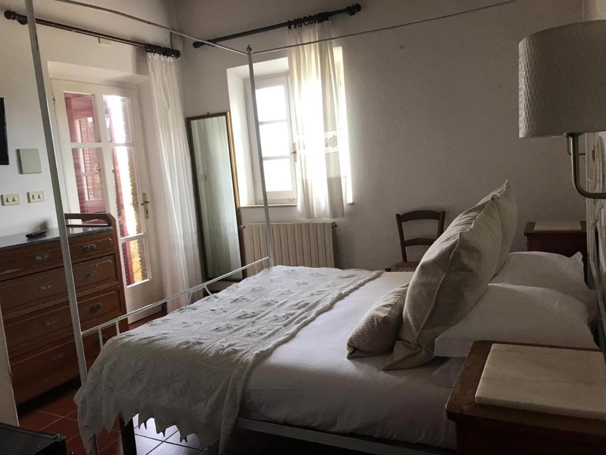 Il Daino Bianco Country Hotel Manciano Buitenkant foto